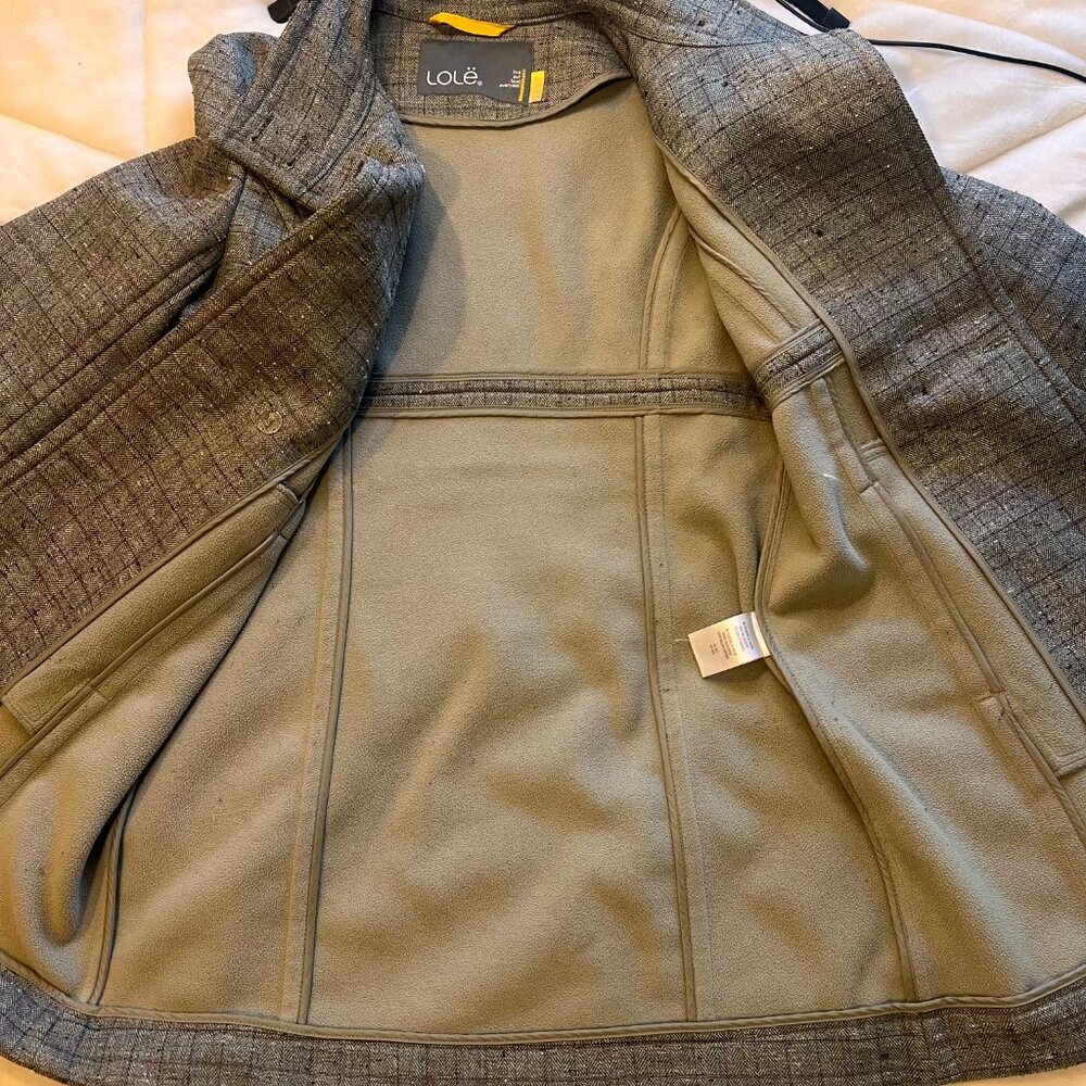Lolë Plaid Jacket with Fleece Lining - Picture 8 of 10